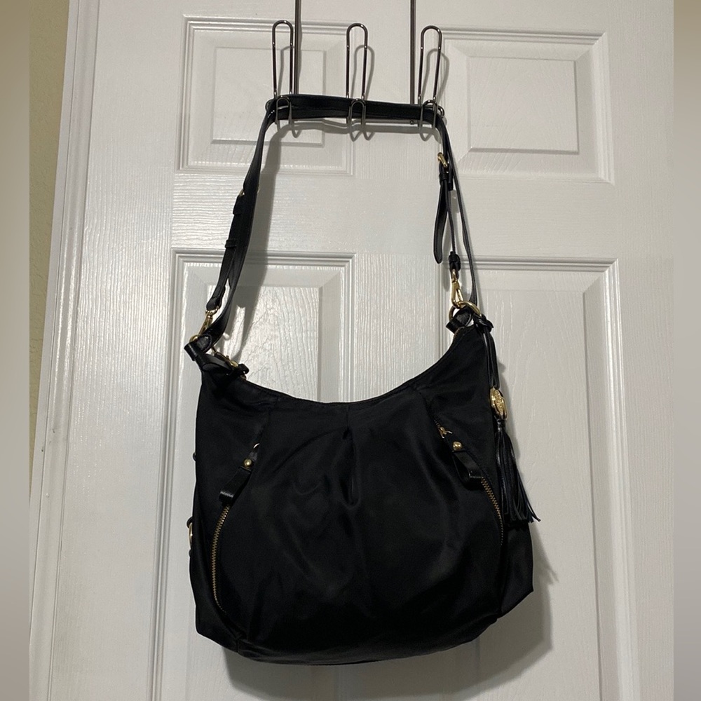 EUC Vince Camuto Grady Boho purse